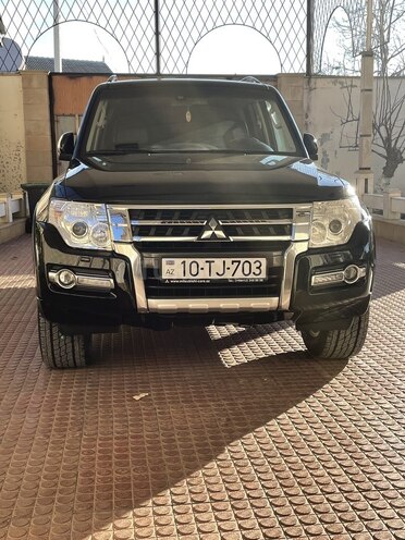Mitsubishi Pajero 2014, 180,000 km - 3.8 l - Bakı