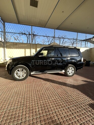 Mitsubishi Pajero 2014, 180,000 km - 3.8 l - Bakı