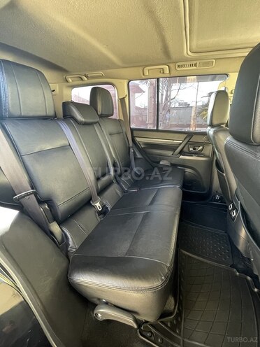 Mitsubishi Pajero 2014, 180,000 km - 3.8 l - Bakı