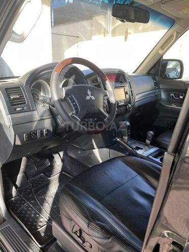 Mitsubishi Pajero 2014, 180,000 km - 3.8 l - Bakı
