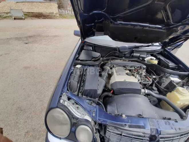 Mercedes E 230 1996, 360,000 km - 2.3 l - Şamaxı