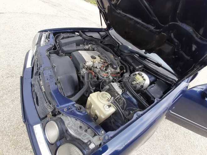 Mercedes E 230 1996, 360,000 km - 2.3 l - Şamaxı
