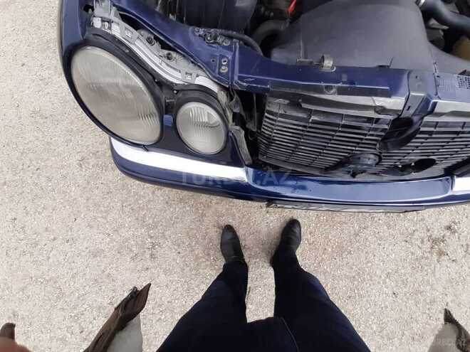 Mercedes E 230 1996, 360,000 km - 2.3 l - Şamaxı