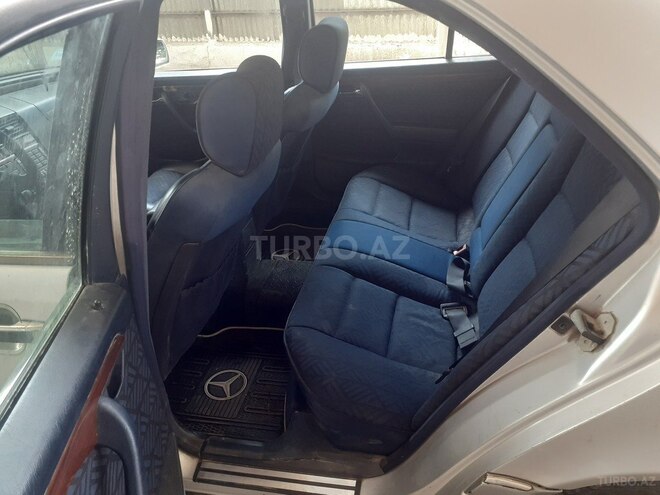 Mercedes C 220 1993, 180,579 km - 2.2 л - Cəlilabad