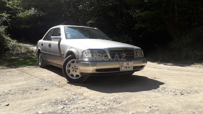 Mercedes C 220 1993, 180,579 km - 2.2 л - Cəlilabad