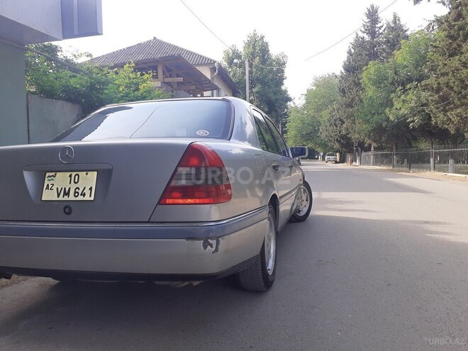 Mercedes C 220 1993, 180,579 km - 2.2 л - Cəlilabad