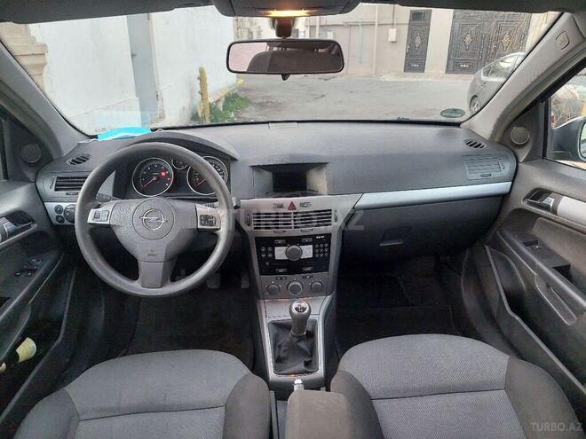 Opel Astra 2004, 320,000 km - 1.6 l - Bakı