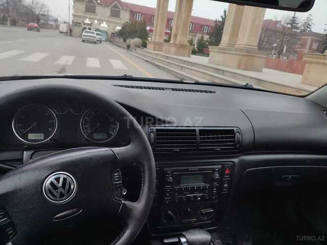 Volkswagen Passat 2002, 340,000 km - 1.8 l - Quba