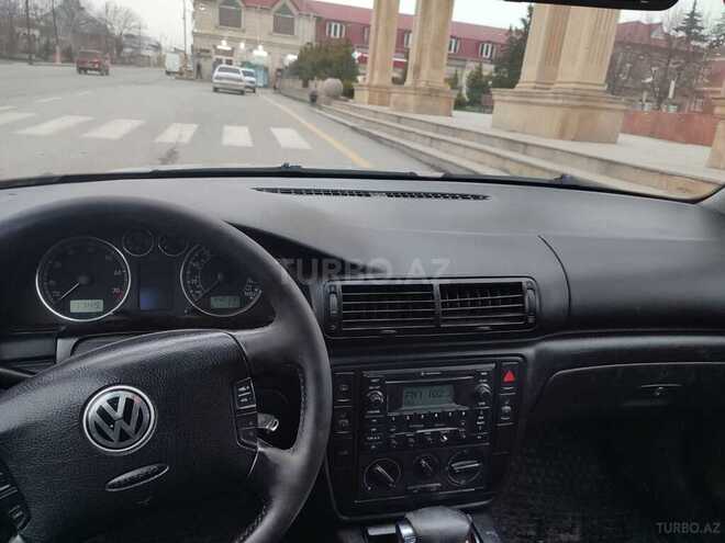 Volkswagen Passat 2002, 340,000 km - 1.8 l - Quba