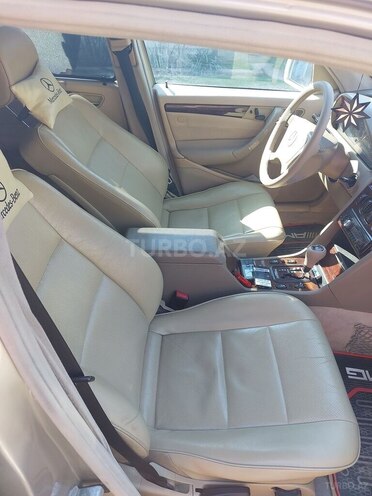 Mercedes C 230 1999, 220,000 km - 2.3 l - İmişli
