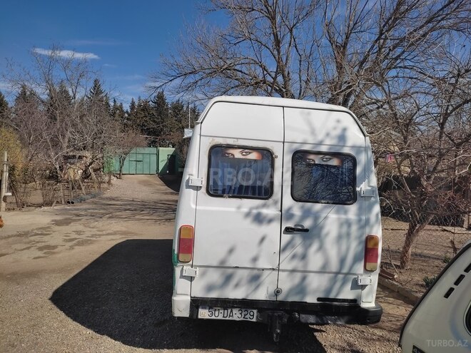 Mercedes 308 D 1992, 350,000 km - 2.3 l - Tovuz
