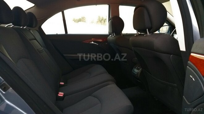 Mercedes E 220 2006, 266,000 km - 2.2 л - Bakı