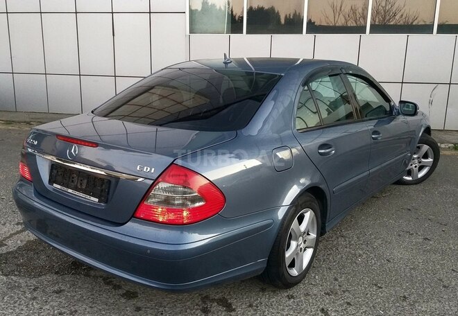 Mercedes E 220 2006, 266,000 km - 2.2 л - Bakı