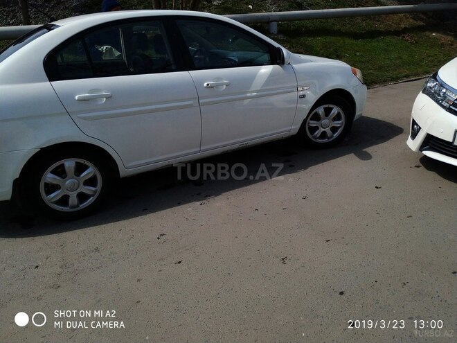 Hyundai Accent 2006, 228,000 km - 1.6 l - Bakı