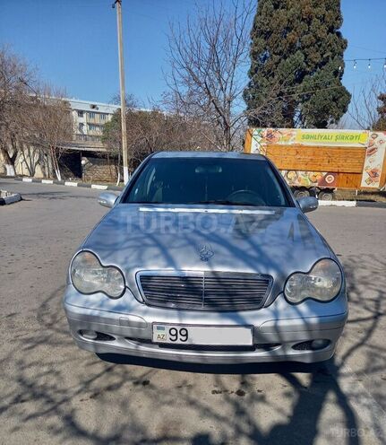 Mercedes C 220 2001, 374,300 km - 2.2 l - Gəncə
