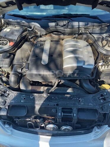 Mercedes C 220 2001, 374,300 km - 2.2 l - Gəncə