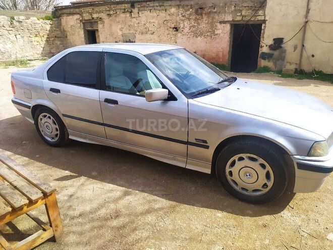 BMW 318 1995, 339,000 km - 1.8 л - Bakı