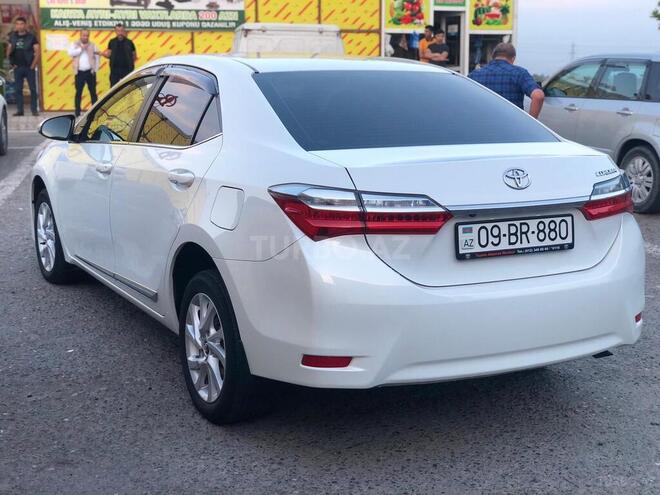 Toyota Corolla 2018, 44,806 km - 1.6 л - Bərdə