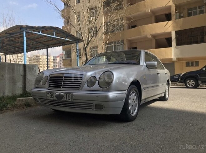 Mercedes E 240 1999, 500,000 km - 2.4 l - Bakı