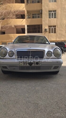 Mercedes E 240 1999, 500,000 km - 2.4 l - Bakı