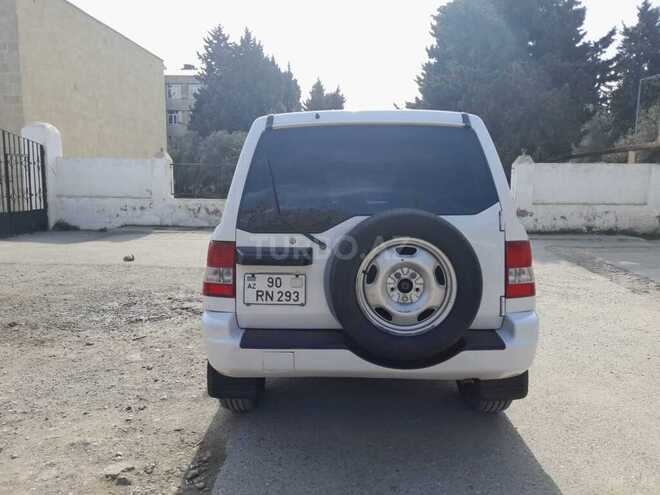 Mitsubishi Pajero io 2001, 387,000 km - 2.0 l - Bakı