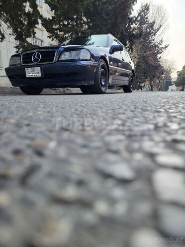 Mercedes C 240 1998, 300,000 km - 2.4 l - Bakı