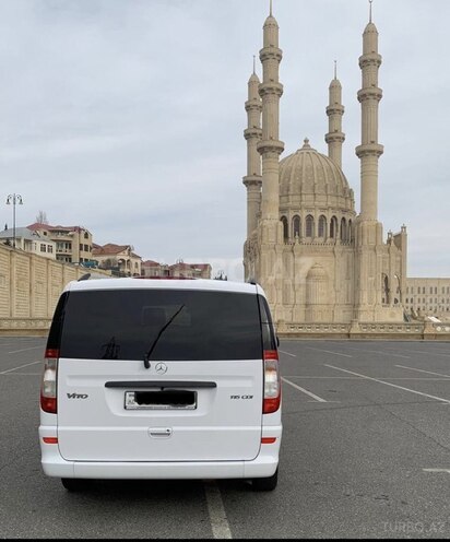 Mercedes Vito 115 2010, 299,656 km - 2.2 л - Bakı