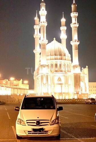Mercedes Vito 115 2010, 299,656 km - 2.2 л - Bakı