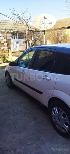 Ford Focus 2004, 400,001 km - 1.6 l - Biləsuvar