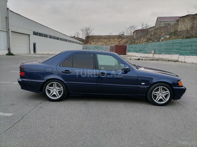 Mercedes C 220 1998, 256,497 km - 2.2 л - Bakı