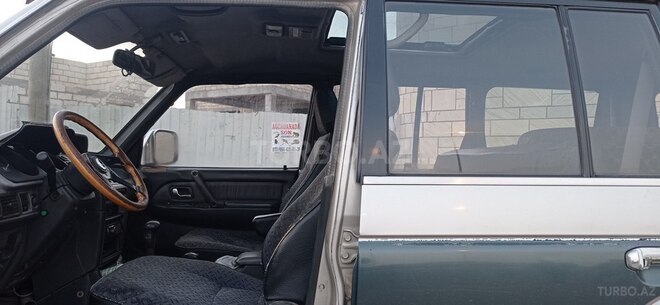 Mitsubishi Pajero 1993, 312,654 km - 2.5 l - Bakı