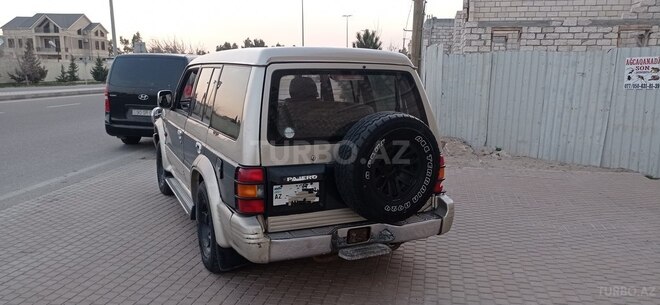 Mitsubishi Pajero 1993, 312,654 km - 2.5 l - Bakı