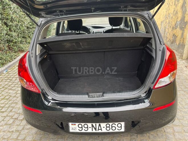 Hyundai i20 2014, 136,470 km - 1.4 l - Bakı