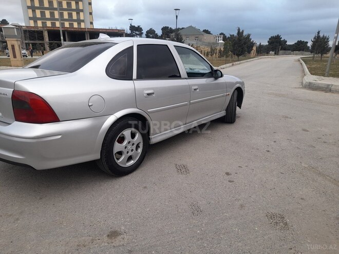 Opel Vectra 1999, 372,000 km - 1.8 l - Bakı