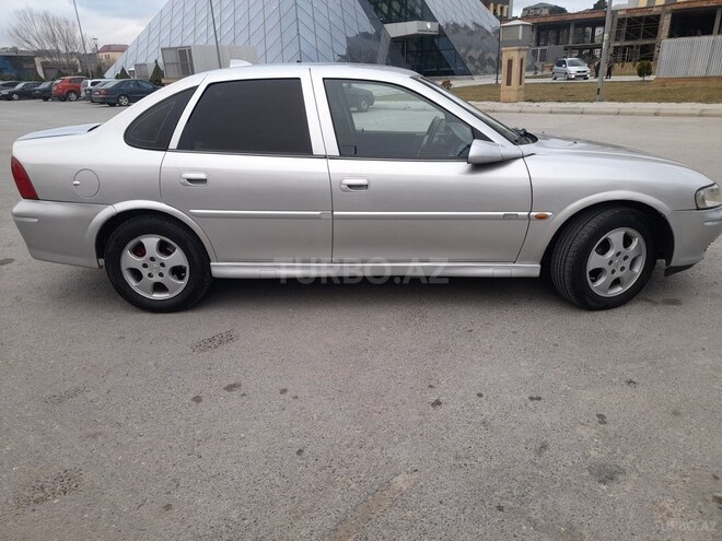 Opel Vectra 1999, 372,000 km - 1.8 l - Bakı
