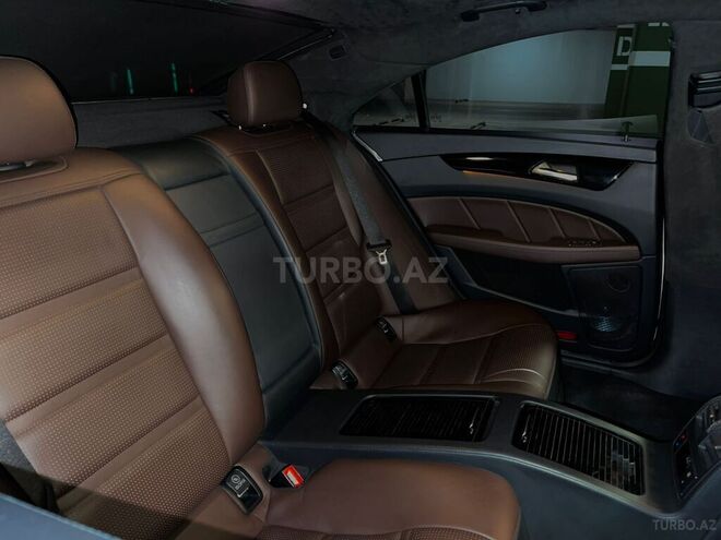 Mercedes CLS 63 AMG 2012, 99,000 km - 5.5 л - Bakı