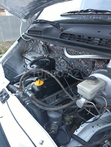 GAZ 33021 1996, 190,000 km - 2.4 l - Salyan
