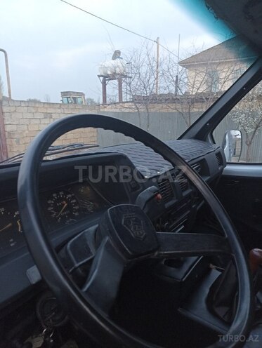 GAZ 33021 1996, 190,000 km - 2.4 l - Salyan