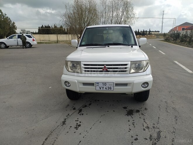 Mitsubishi Pajero io 1999, 321,523 km - 1.8 l - Bakı
