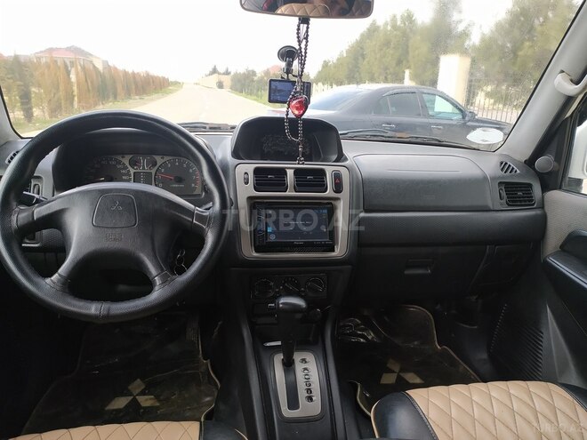 Mitsubishi Pajero io 1999, 321,523 km - 1.8 l - Bakı
