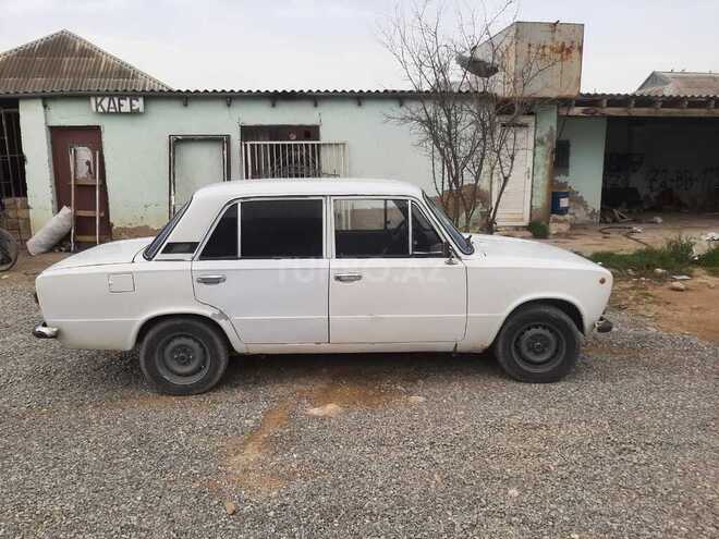 LADA (VAZ) 21011 1979, 400,000 km - 1.6 l - Bakı