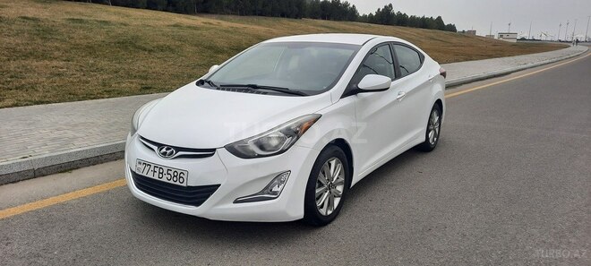 Hyundai Elantra 2015, 157,716 km - 1.8 l - Bakı