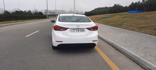 Hyundai Elantra 2015, 157,716 km - 1.8 l - Bakı