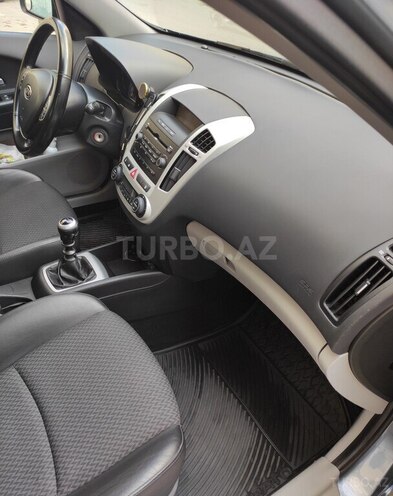 Kia Ceed 2008, 235,000 km - 1.6 l - Xırdalan