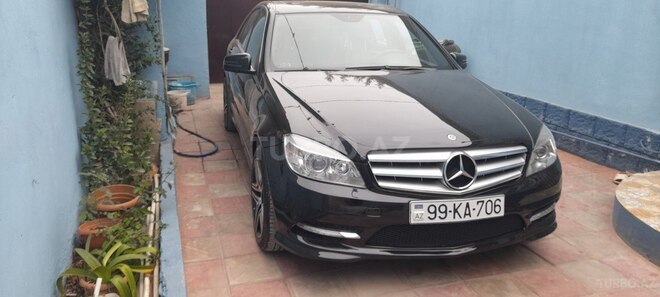 Mercedes C 300 2010, 288,212 km - 3.0 l - Bakı