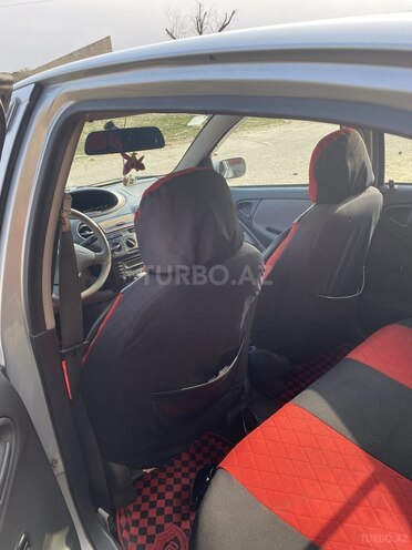 Toyota Vitz 2000, 200,500 km - 1.3 l - Bakı