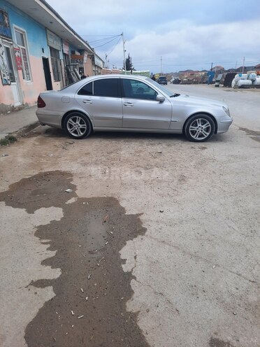 Mercedes E 270 2002, 100,000 km - 2.7 l - Bakı