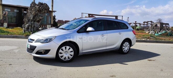 Opel Astra 2015, 86,819 km - 1.4 l - Bakı