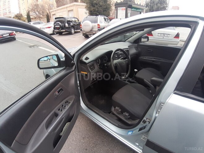 Kia Rio 2005, 320,000 km - 1.4 l - Bakı