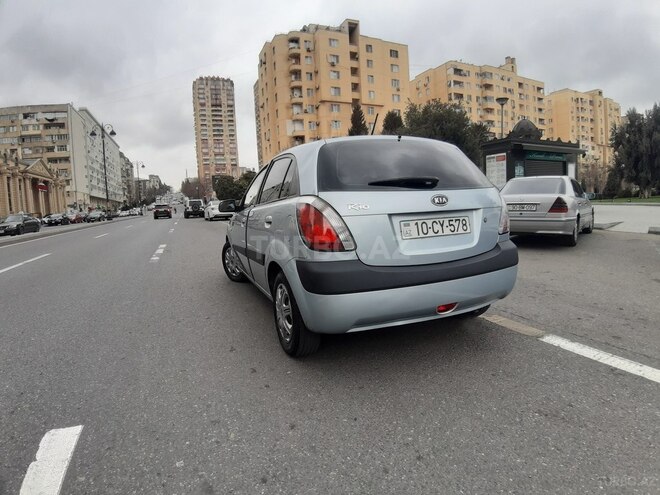 Kia Rio 2005, 320,000 km - 1.4 l - Bakı